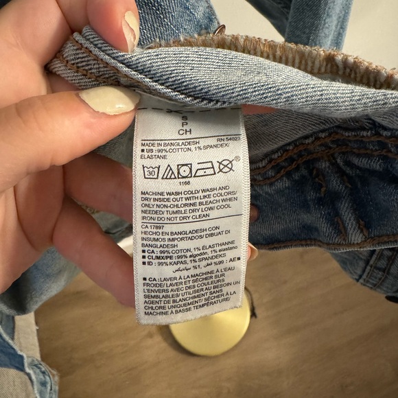 Classic Jean Jacket - Picture 9 of 9